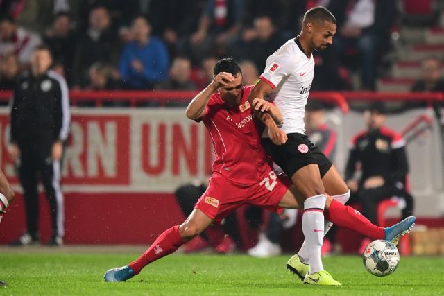 哈登里程悲快船不敌独行侠 无核雄鹿轻取奇才