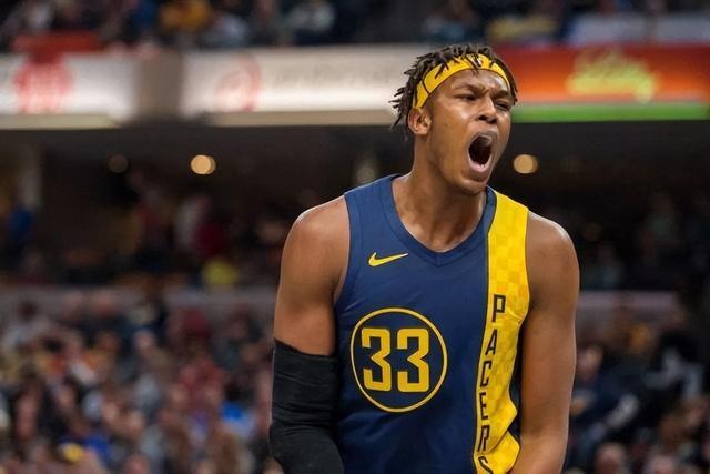 欧冠-莱万梅开二度奥尔莫破门 巴萨3-0布雷斯特